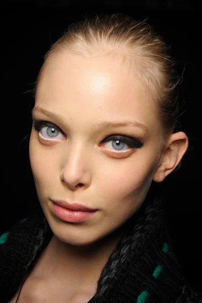 Look 5